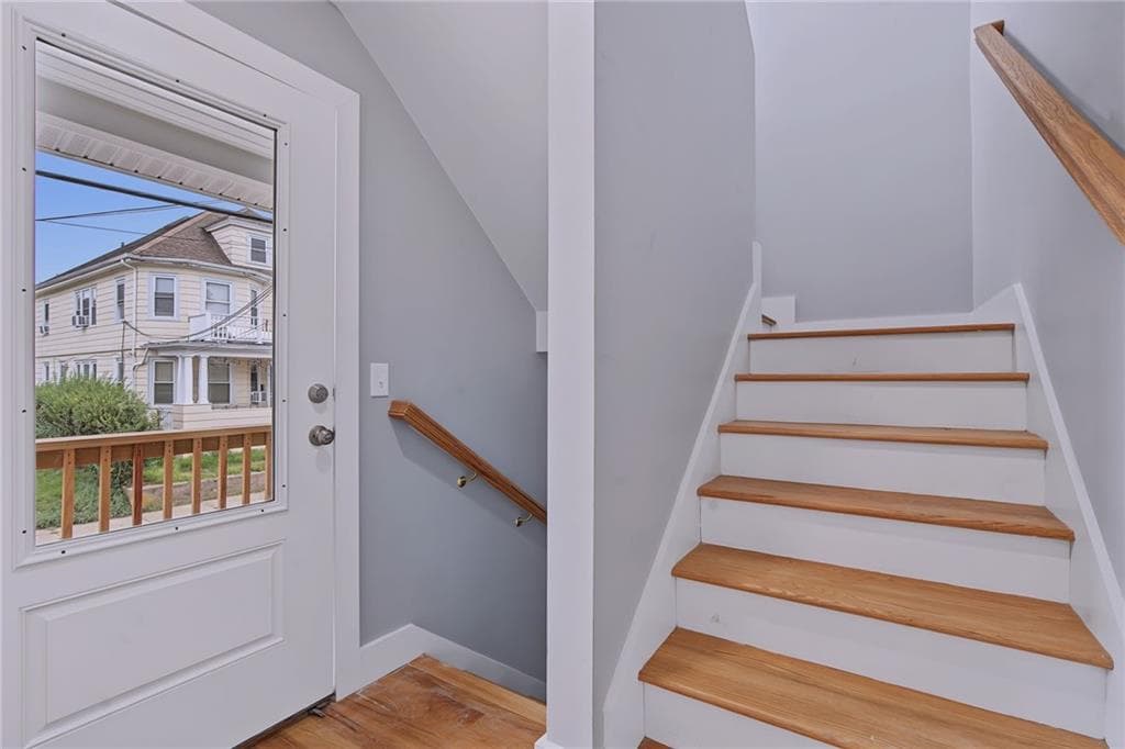 Multi Family at 86 Lynch Street, Providence, photo 18 of 39