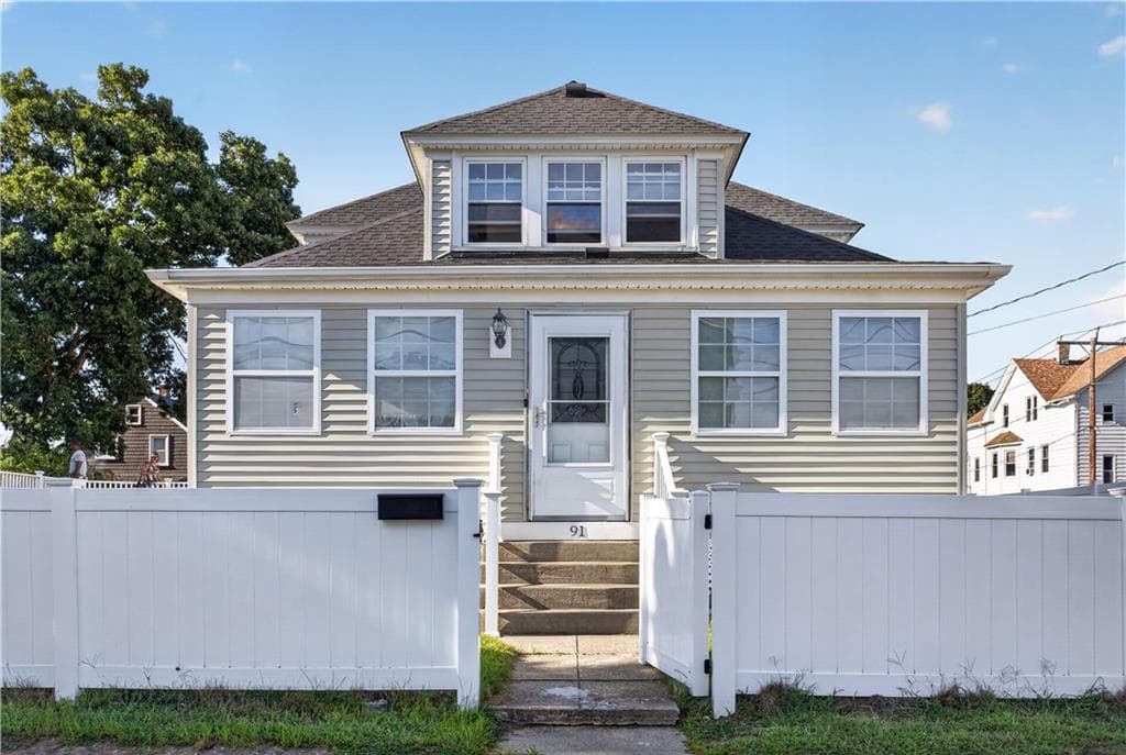 91 Waterman Avenue