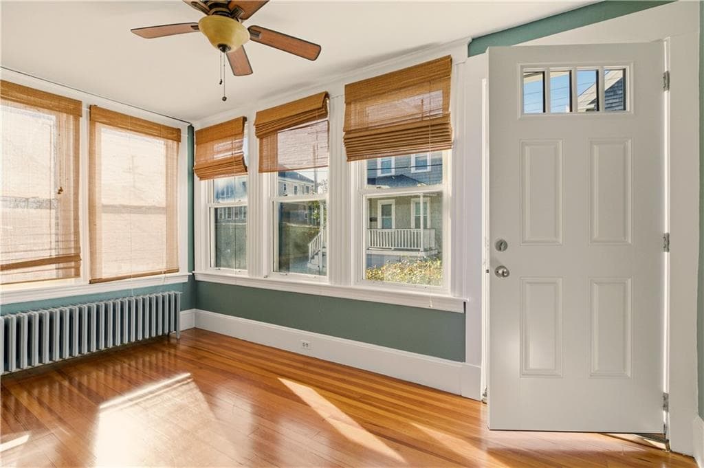 Multi Family at 7 8 Warner Place, Newport, photo 6 of 43