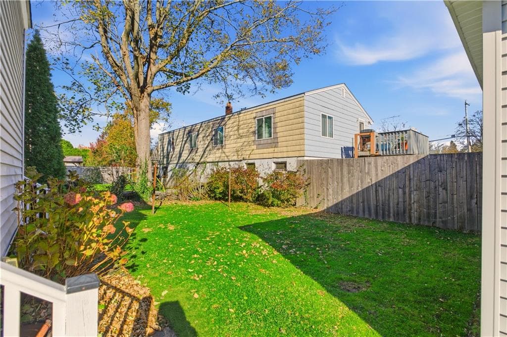 Multi Family at 7 8 Warner Place, Newport, photo 31 of 43