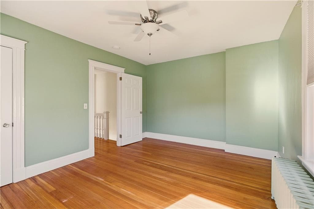 Multi Family at 7 8 Warner Place, Newport, photo 21 of 43