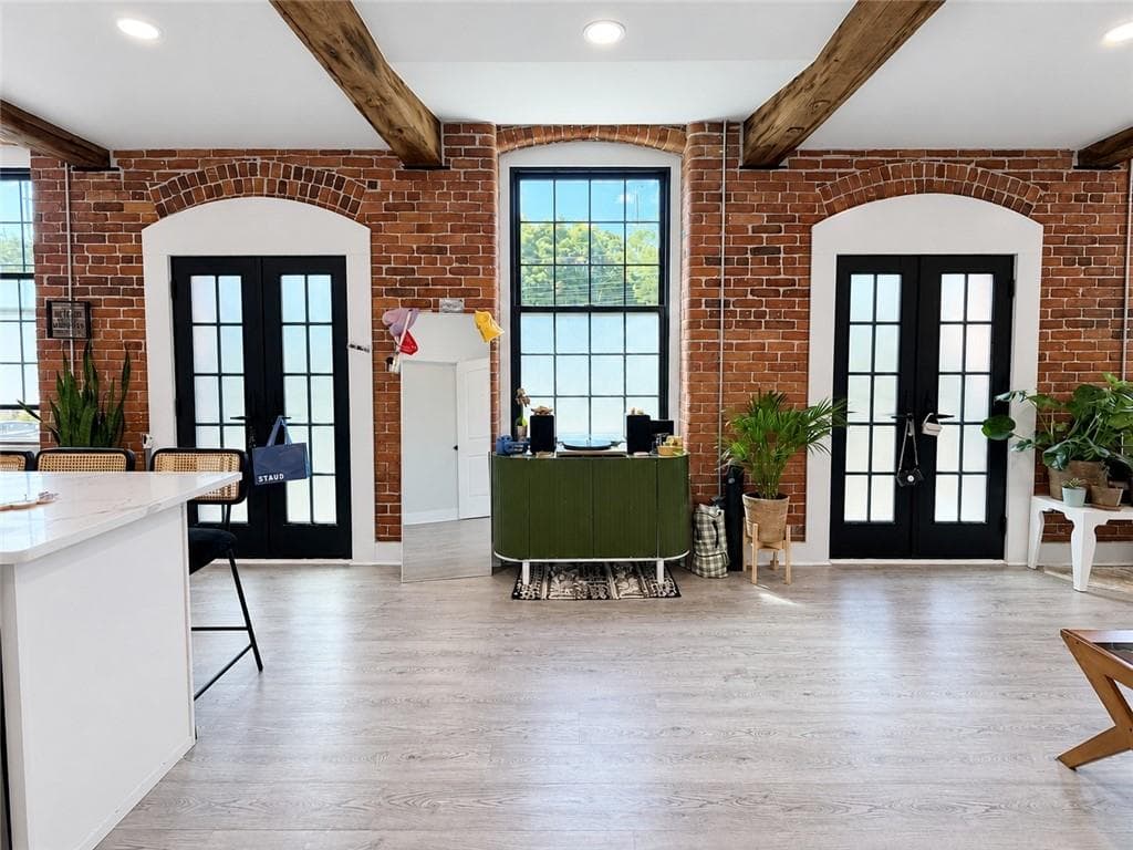 Condominium at 50 Ashburton Street UNIT 4, Providence, photo 2 of 18