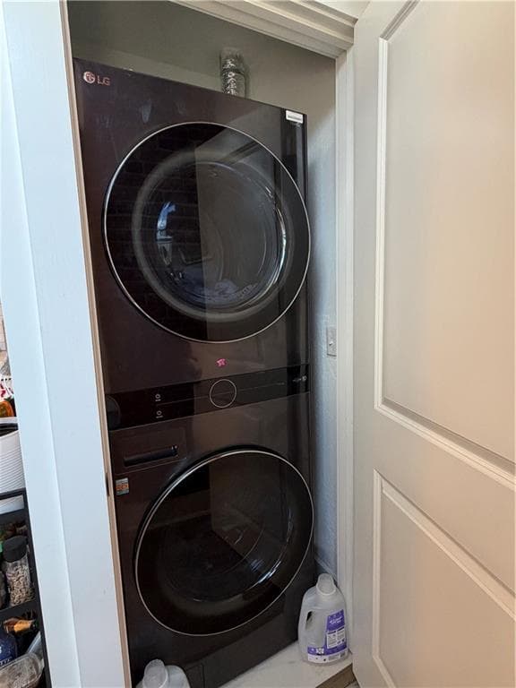 Condominium at 50 Ashburton Street UNIT 4, Providence, photo 11 of 18