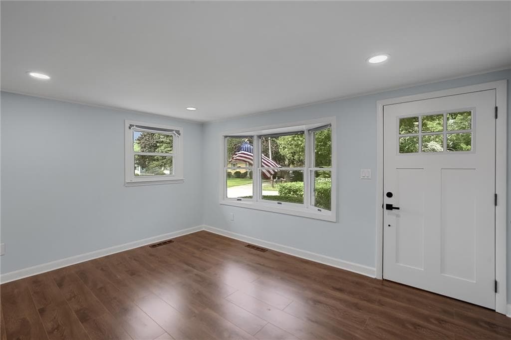 Single Family Residence at 40 Tern Road, Narragansett, photo 6 of 48