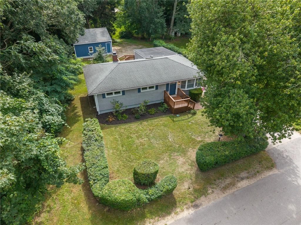 Single Family Residence at 40 Tern Road, Narragansett, photo 18 of 48