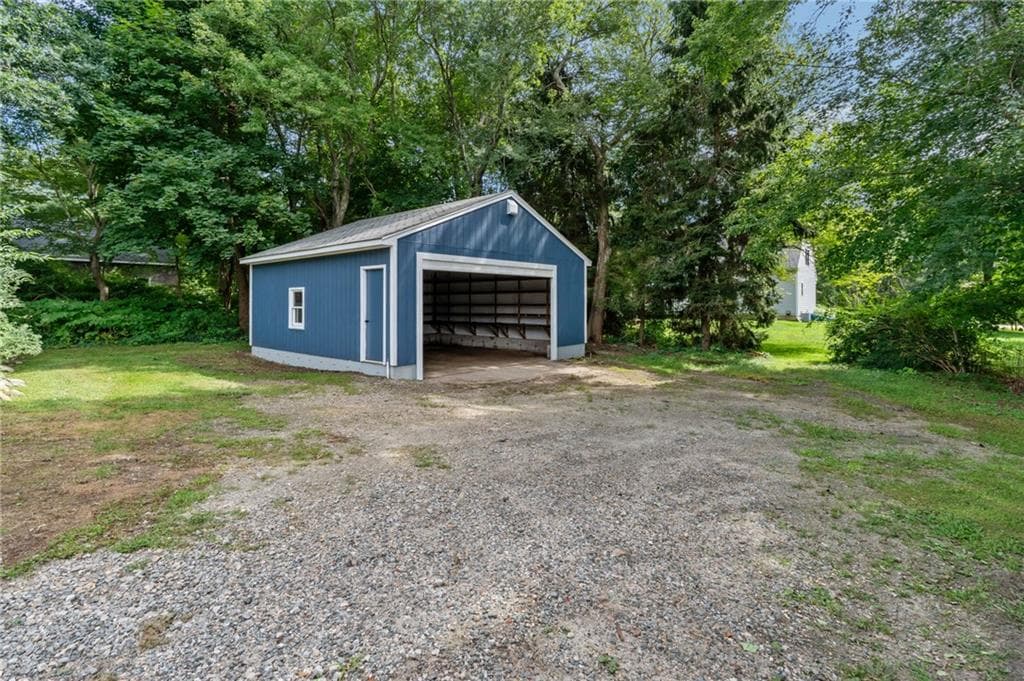 Single Family Residence at 40 Tern Road, Narragansett, photo 15 of 48