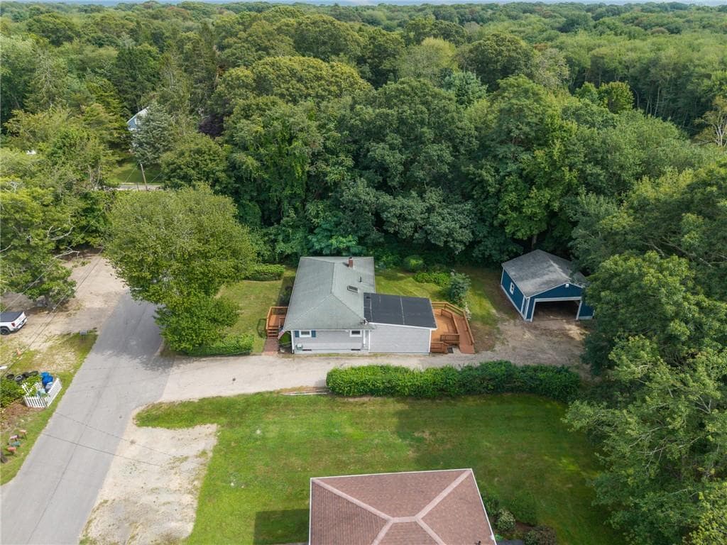 Single Family Residence at 40 Tern Road, Narragansett, photo 21 of 48
