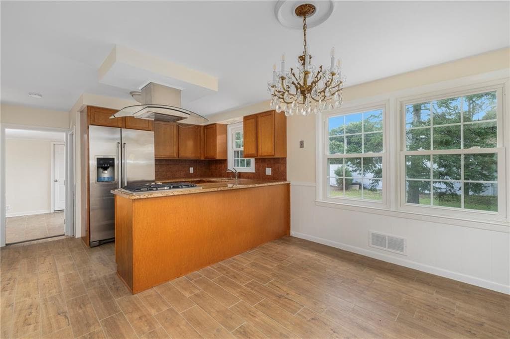 Single Family Residence at 56 Fashion Drive, Warwick, photo 19 of 40