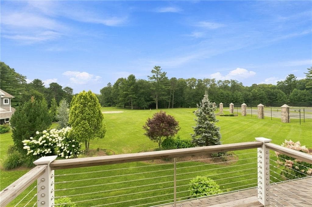 Condominium at 2 White Hawk Ridge UNIT D, Richmond, photo 23 of 32