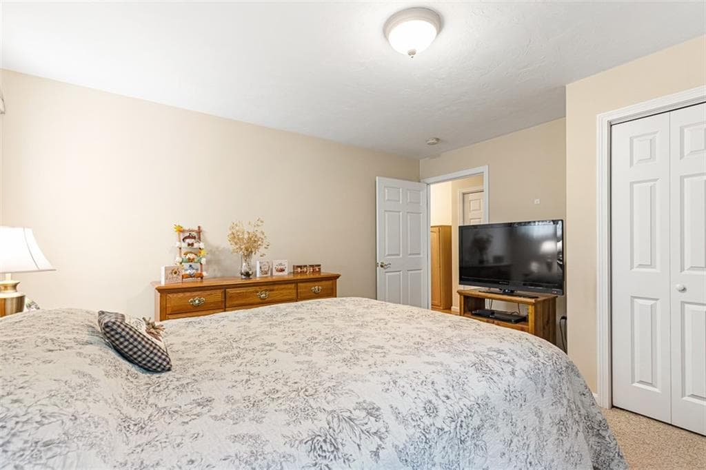 Condominium at 500 Mendon Road UNIT 11, Cumberland, photo 33 of 50