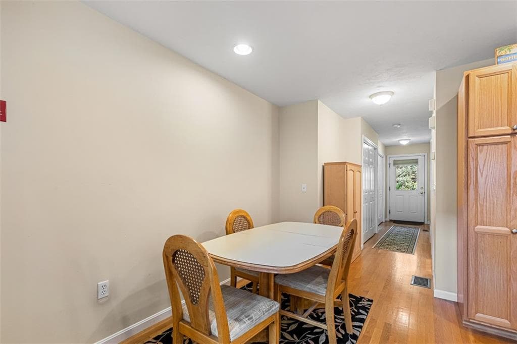 Condominium at 500 Mendon Road UNIT 11, Cumberland, photo 25 of 50