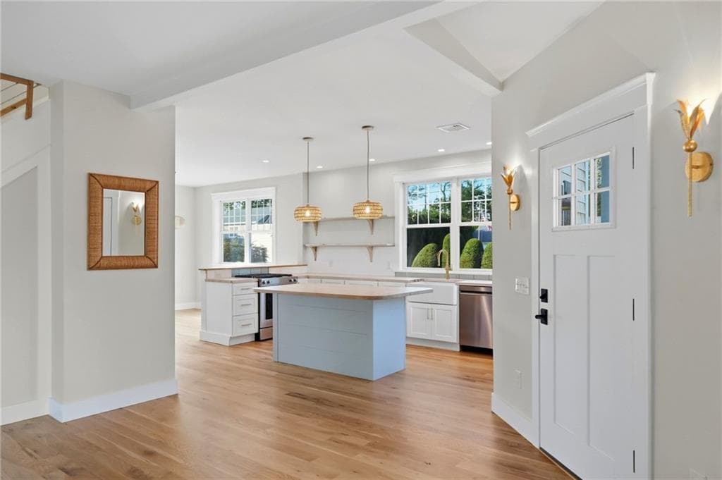 Single Family Residence at 19 Traymore Street, Charlestown, photo 6 of 50