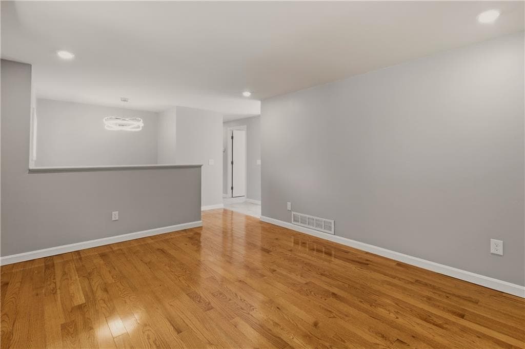 Single Family Residence at 174 Ten Rod Road, Exeter, photo 16 of 41