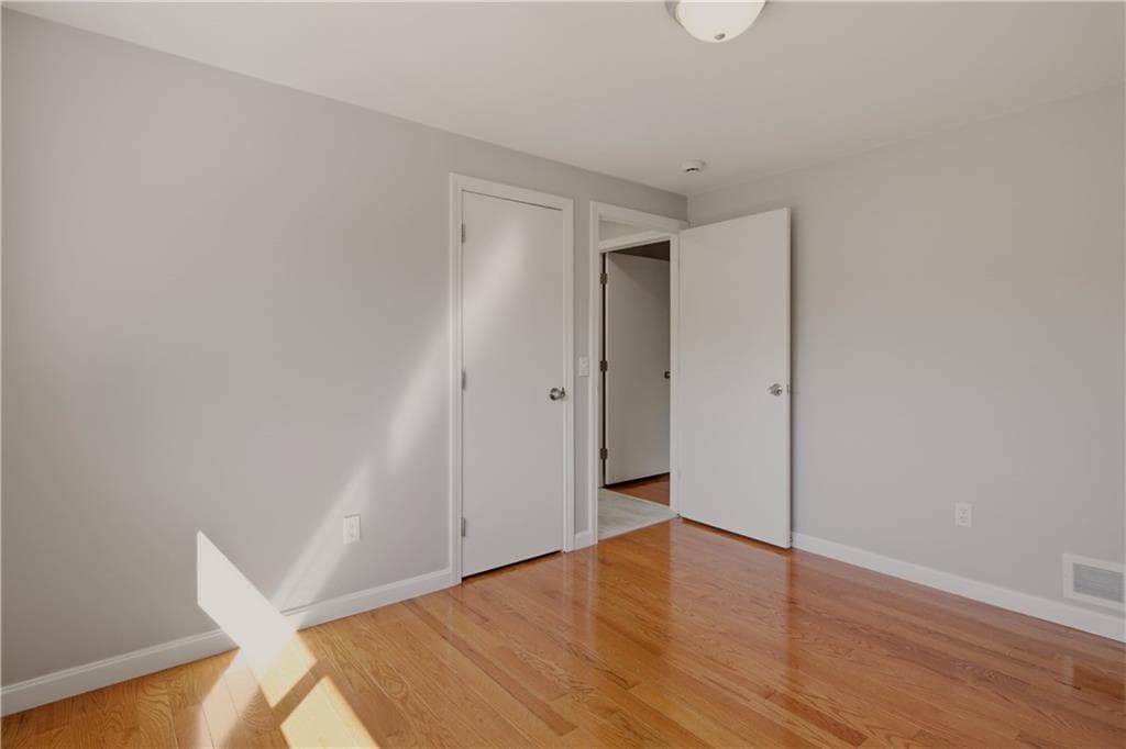 Single Family Residence at 174 Ten Rod Road, Exeter, photo 26 of 41