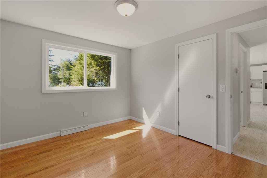 Single Family Residence at 174 Ten Rod Road, Exeter, photo 19 of 41