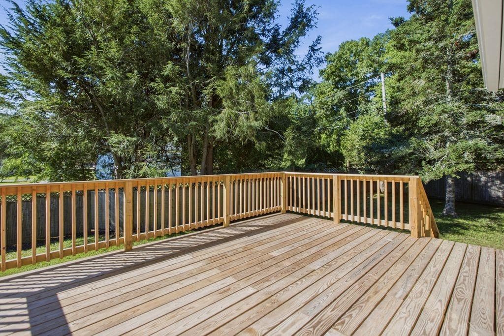 Single Family Residence at 174 Ten Rod Road, Exeter, photo 8 of 41