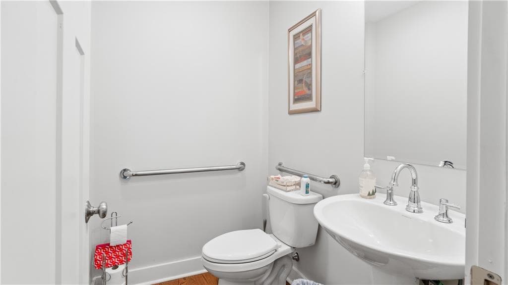 Condominium at 724 Centerville Road UNIT 8, Warwick, photo 13 of 37