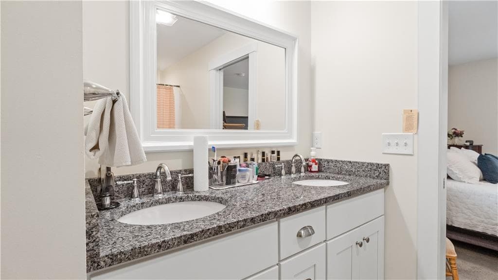 Condominium at 724 Centerville Road UNIT 8, Warwick, photo 20 of 37