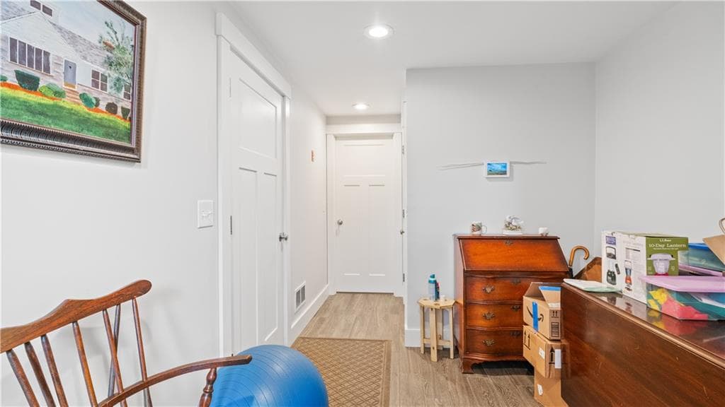 Condominium at 724 Centerville Road UNIT 8, Warwick, photo 30 of 37