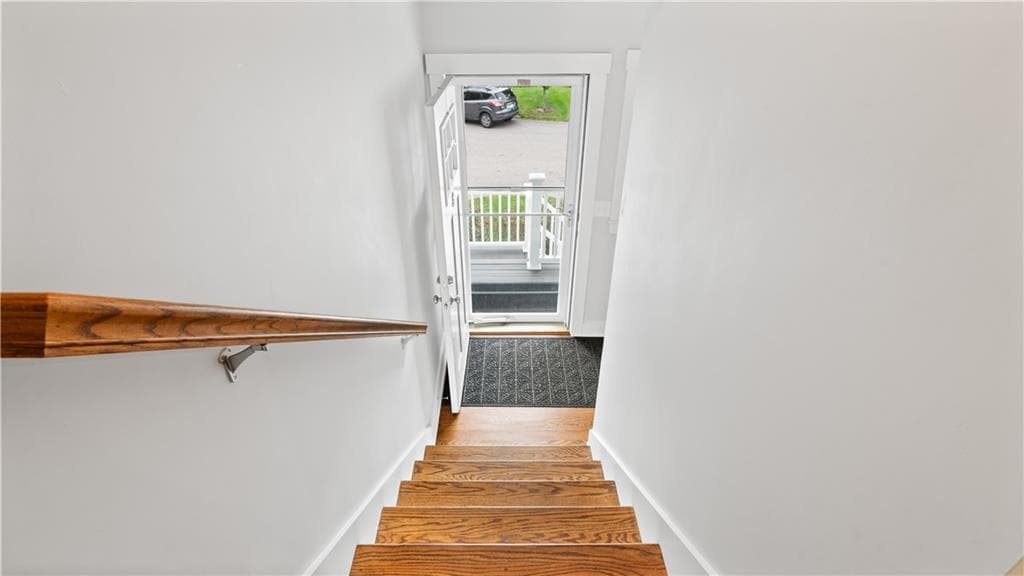 Condominium at 724 Centerville Road UNIT 8, Warwick, photo 4 of 37