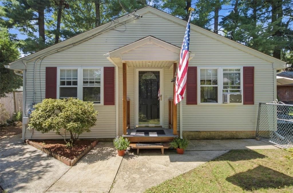 19 Sunset Avenue