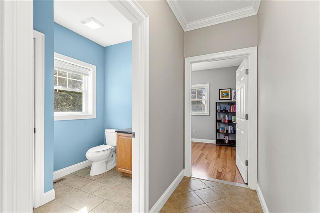 Single Family Residence at 189 Delano Drive, North Kingstown, photo 16 of 50