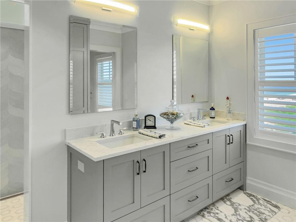 Single Family Residence at 377 Atlantic Avenue, Westerly, photo 27 of 50