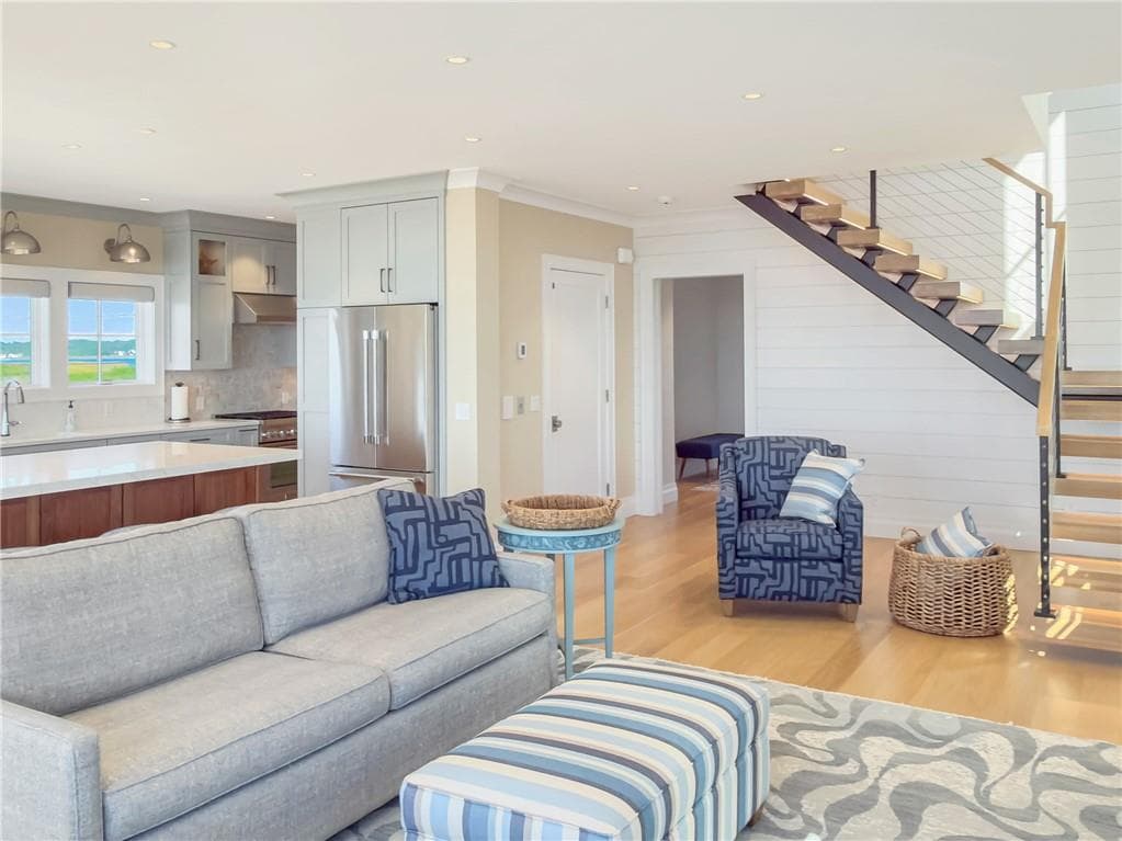 Single Family Residence at 377 Atlantic Avenue, Westerly, photo 5 of 50