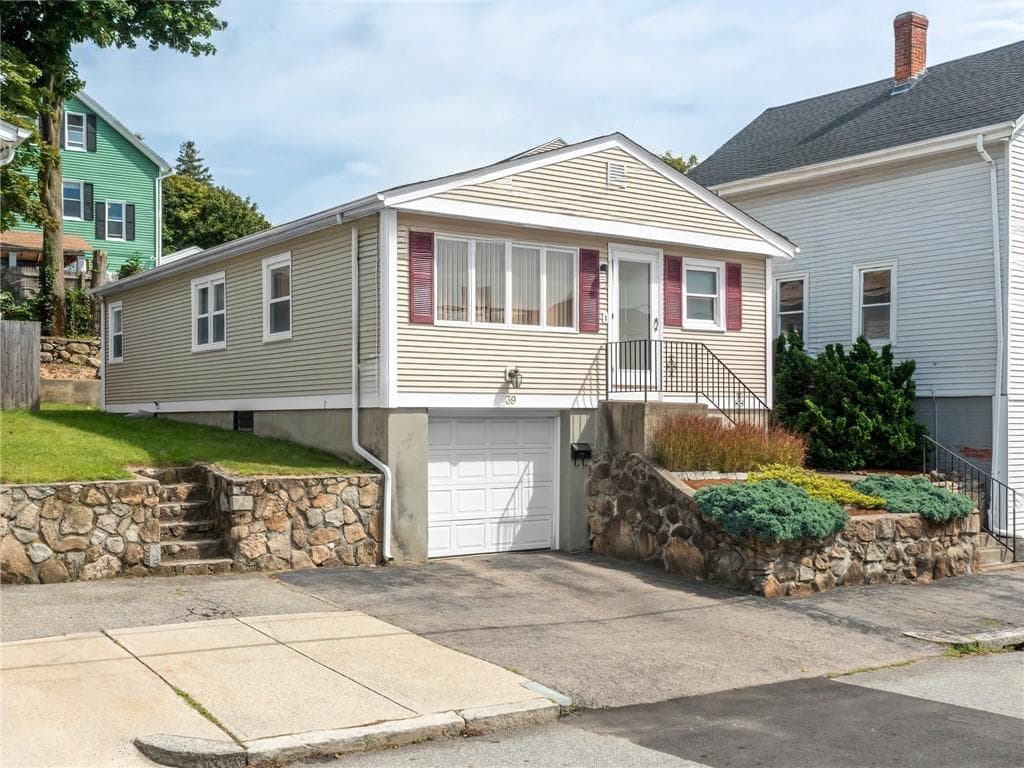 39 Gray Street