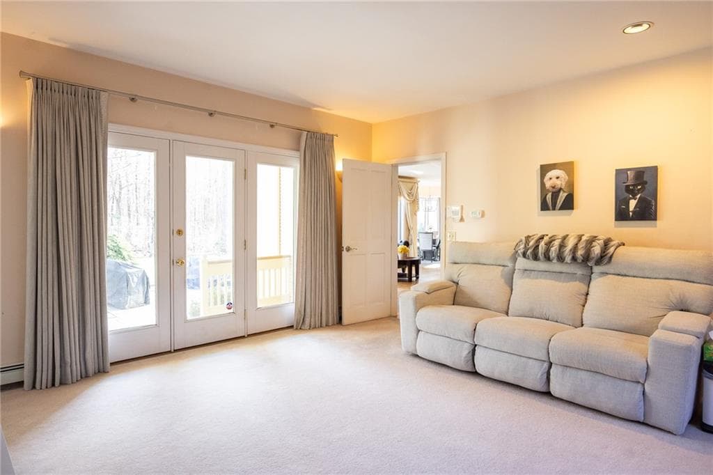 Single Family Residence at 40 Suffolk Way, Lincoln, photo 24 of 49