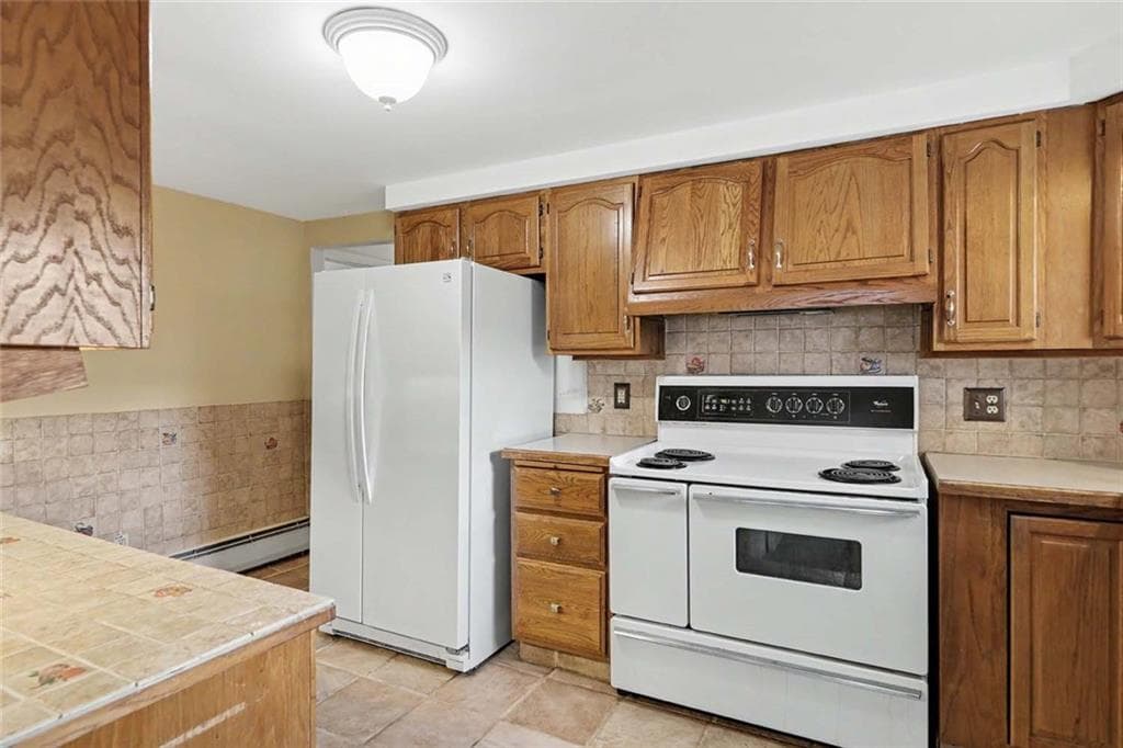 Single Family Residence at 22 Baldino Drive, Cranston, photo 19 of 41