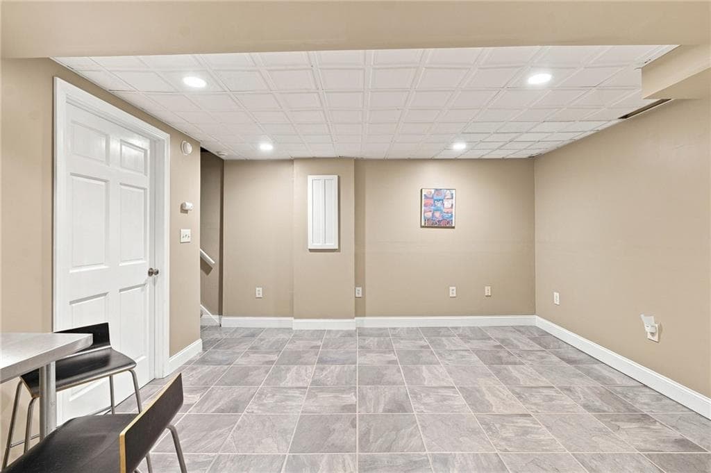 Condominium at 109 Wyndham Avenue UNIT 109, Providence, photo 32 of 38