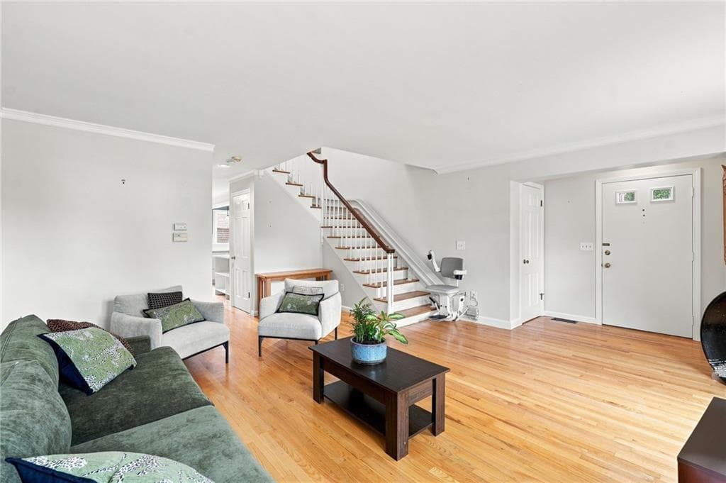 Condominium at 109 Wyndham Avenue UNIT 109, Providence, photo 5 of 38