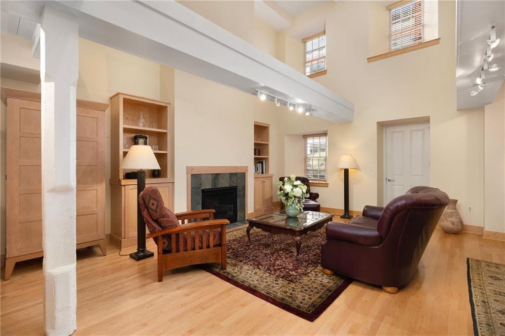 Condominium at 343 Thames Street UNIT M 102, Bristol, photo 6 of 40