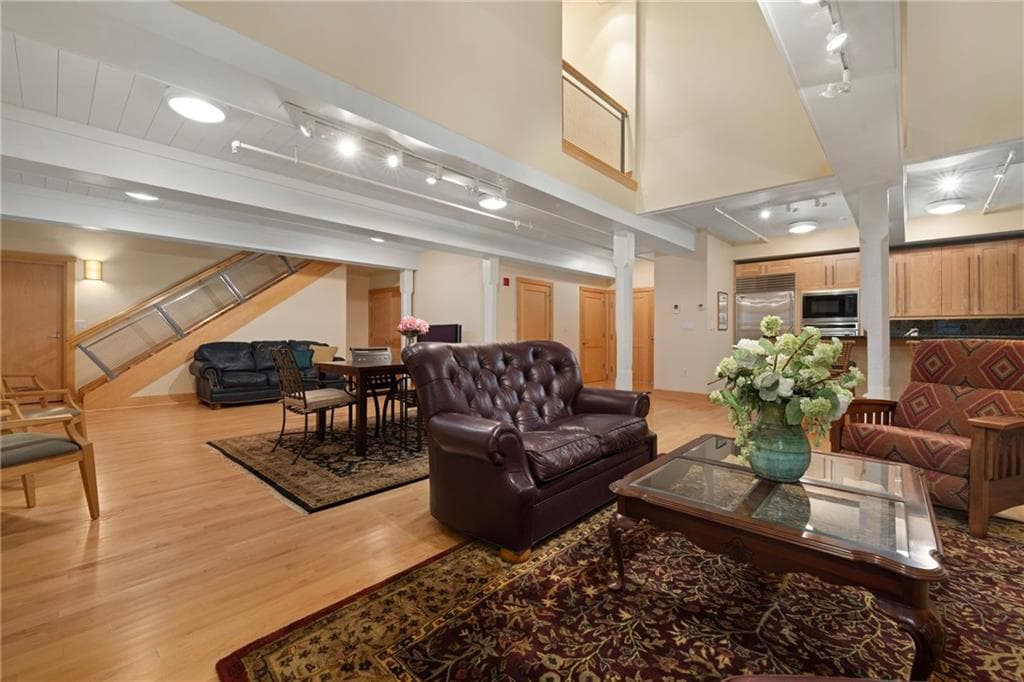 Condominium at 343 Thames Street UNIT M 102, Bristol, photo 9 of 40