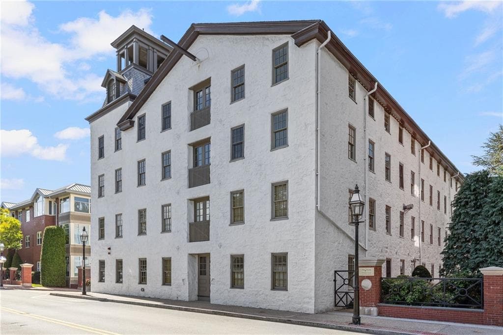 Condominium at 343 Thames Street UNIT M 102, Bristol, photo 37 of 40