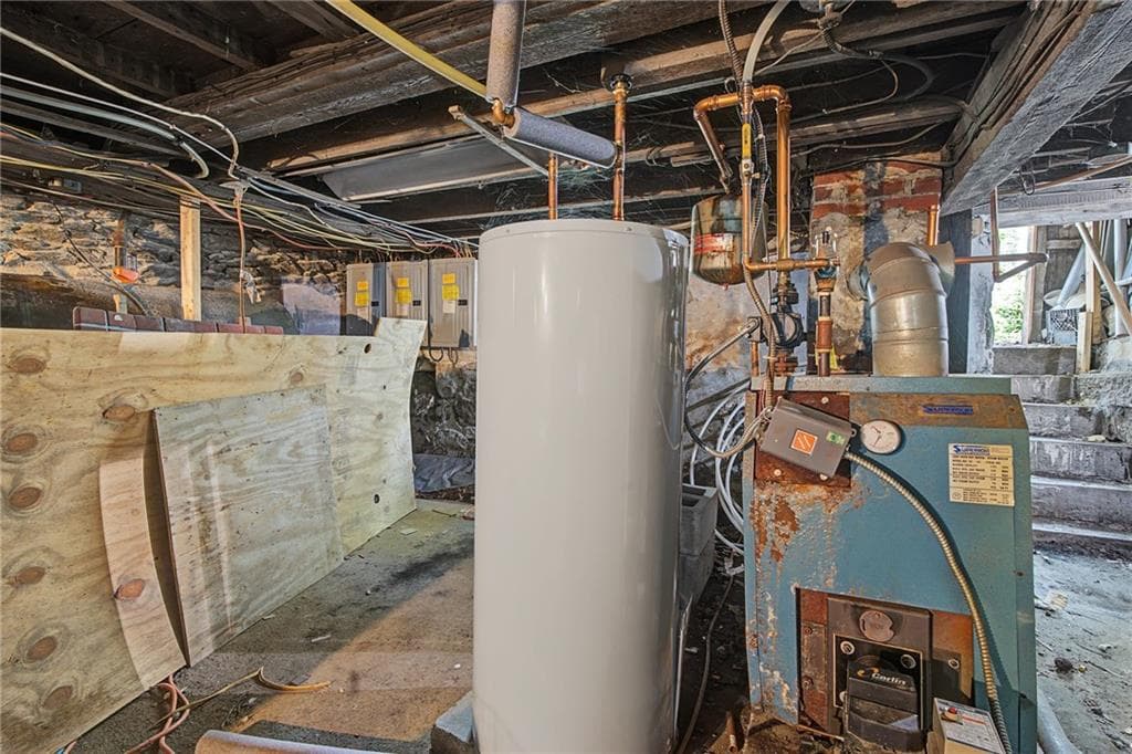 Multi Family at 84 Saint Paul Street, North Smithfield, photo 22 of 47