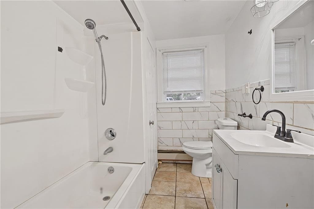Multi Family at 84 Saint Paul Street, North Smithfield, photo 28 of 47
