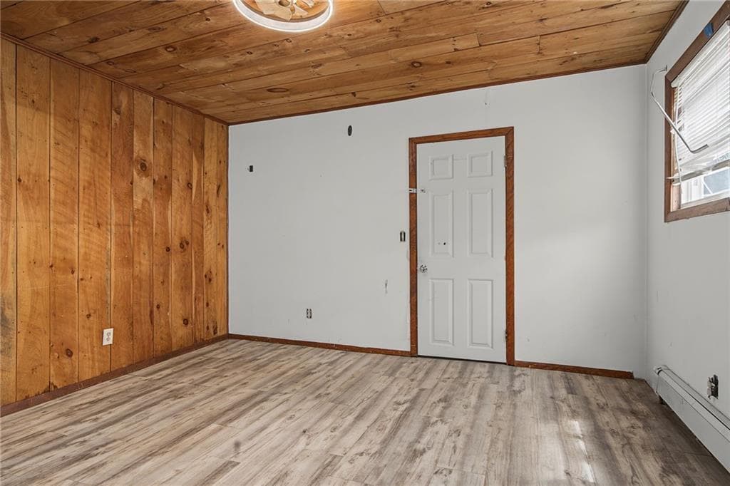 Multi Family at 84 Saint Paul Street, North Smithfield, photo 33 of 47