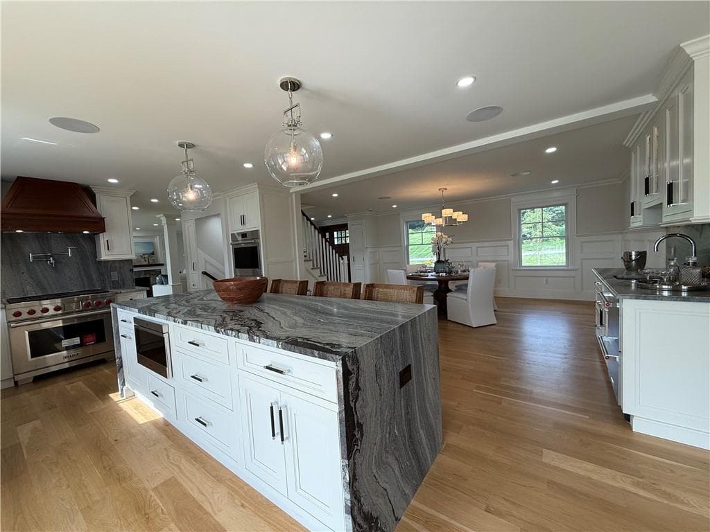 Single Family Residence at 125 Heidi Drive, Portsmouth, photo 17 of 46
