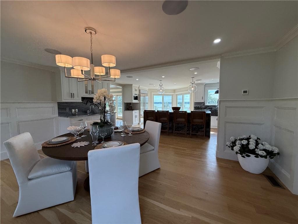 Single Family Residence at 125 Heidi Drive, Portsmouth, photo 12 of 46