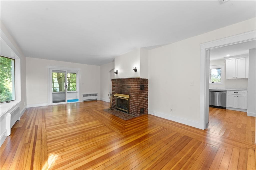 Single Family Residence at 241 Douglas Pike, Smithfield, photo 7 of 43