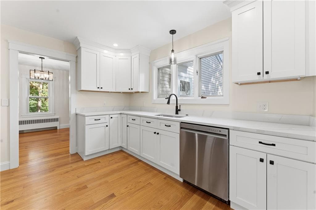 Single Family Residence at 241 Douglas Pike, Smithfield, photo 14 of 43