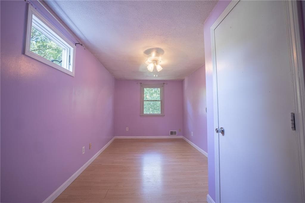 Single Family Residence at 20 Watercress Court, Coventry, photo 15 of 37