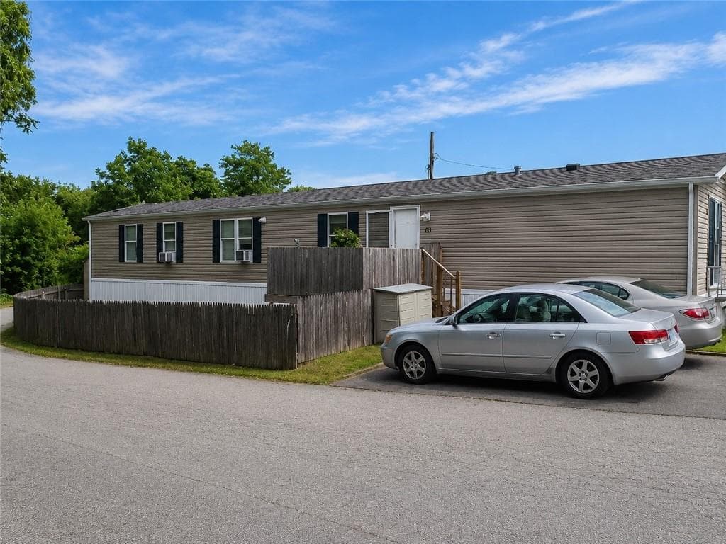 Single Family Residence at 245 Manton Street, Pawtucket, photo 3 of 28
