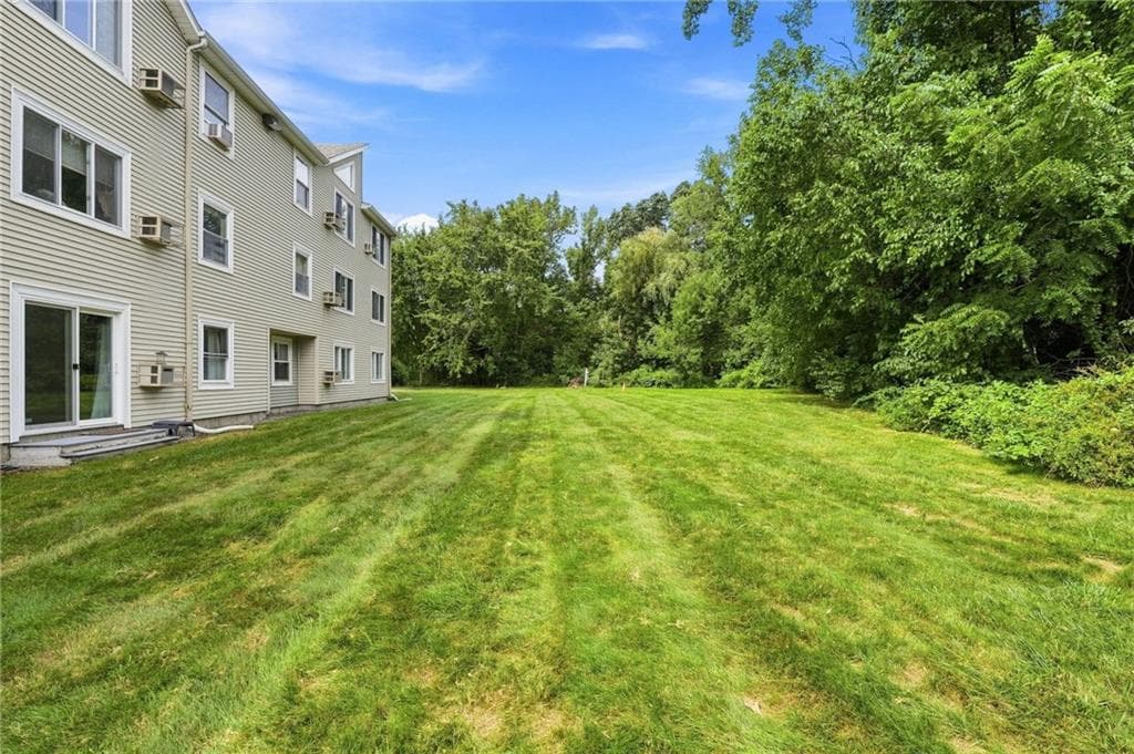 Condominium at 200 Woodlawn Avenue UNIT 111, North Providence, photo 3 of 30