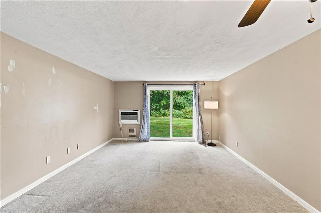 Condominium at 200 Woodlawn Avenue UNIT 111, North Providence, photo 10 of 30