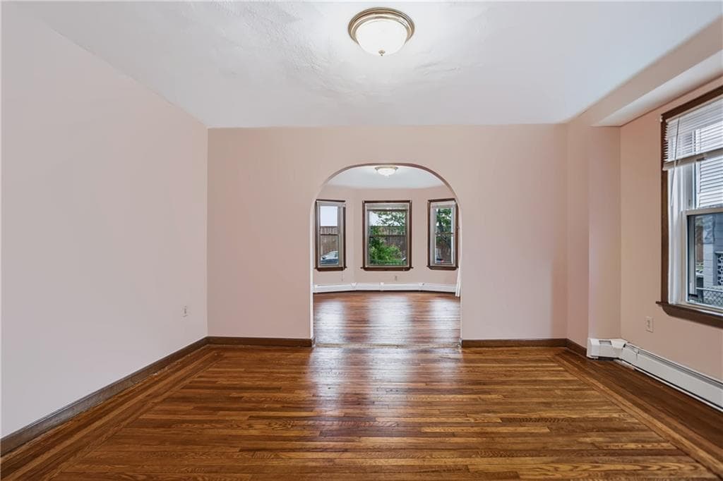 Multi Family at 25 Longfellow Terrace, Providence, photo 4 of 27
