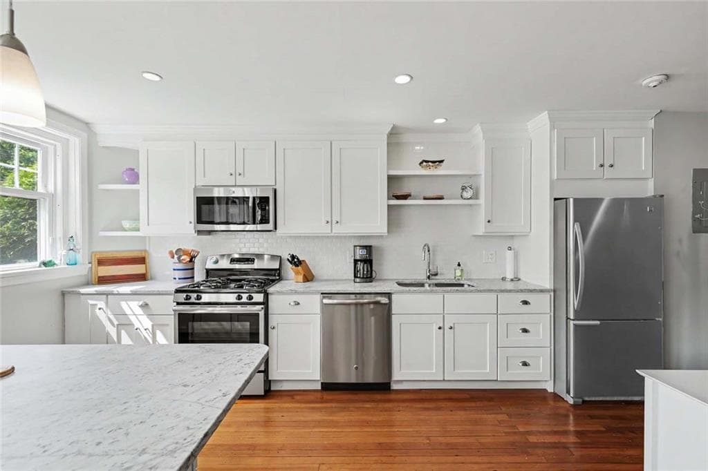 Condominium at 242 President Avenue UNIT 7, Providence, photo 17 of 42