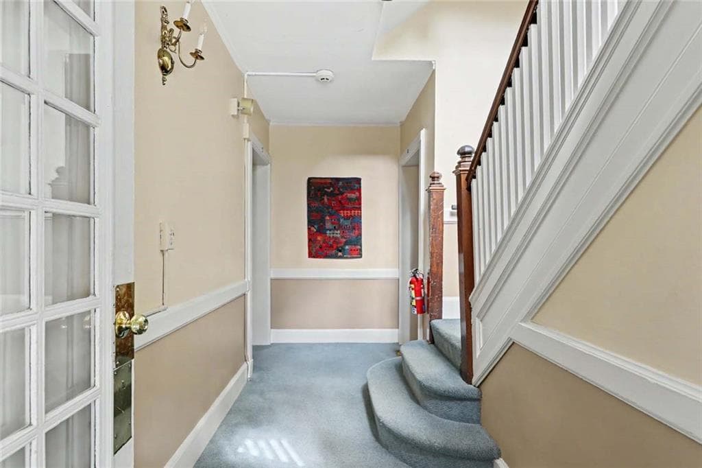 Condominium at 242 President Avenue UNIT 7, Providence, photo 3 of 42